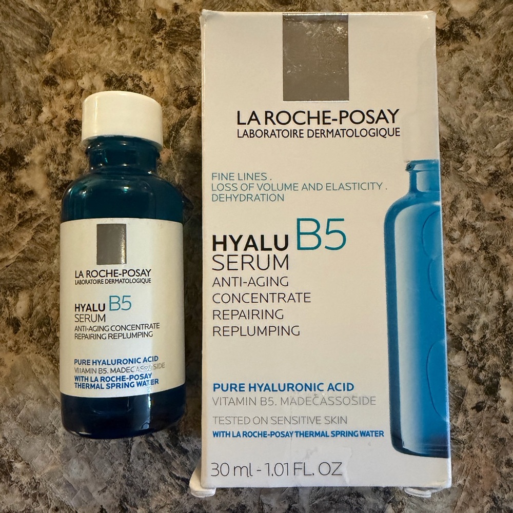 La Roche-Posay Hyalu B5 Pure Hyaluronic Acid Face Serum - Picture 3 of 3